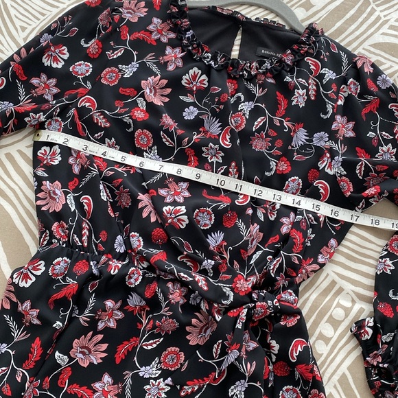 BANANA REPUBLIC long sleeve floral dress - Picture 6 of 10